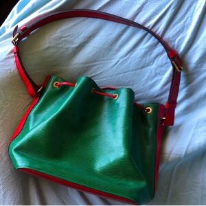 Louis Vuitton Vintage Epi Neo green/red